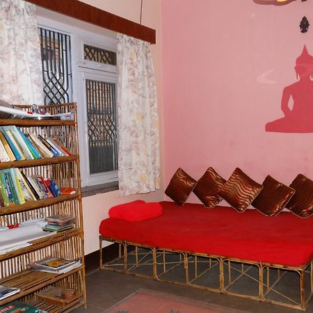 佛客房酒店 Lalitpur 外观 照片